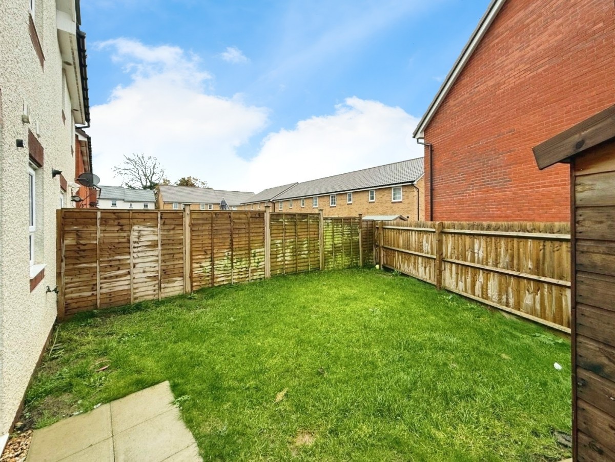 Artemus Silvey Close, Great Oldbury, Stonehouse