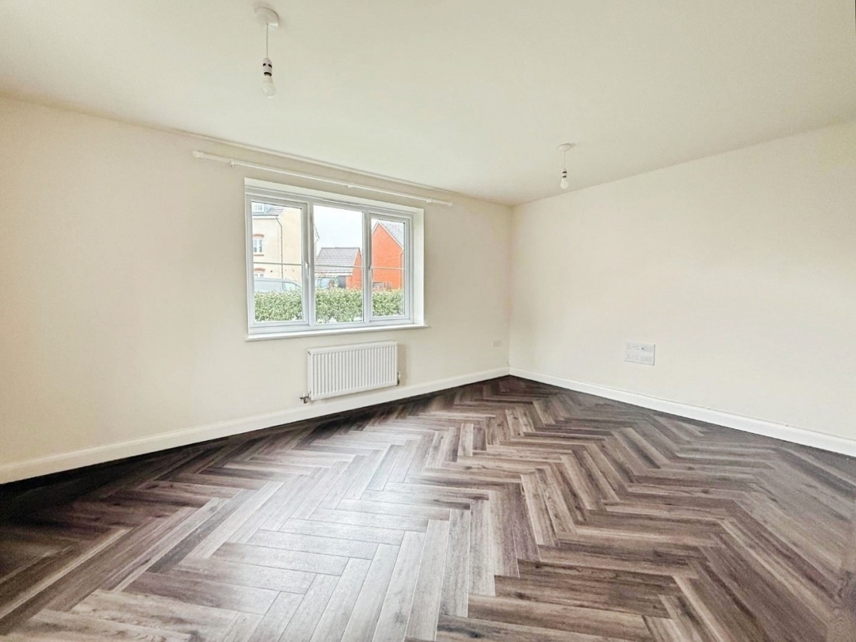 Artemus Silvey Close, Great Oldbury, Stonehouse