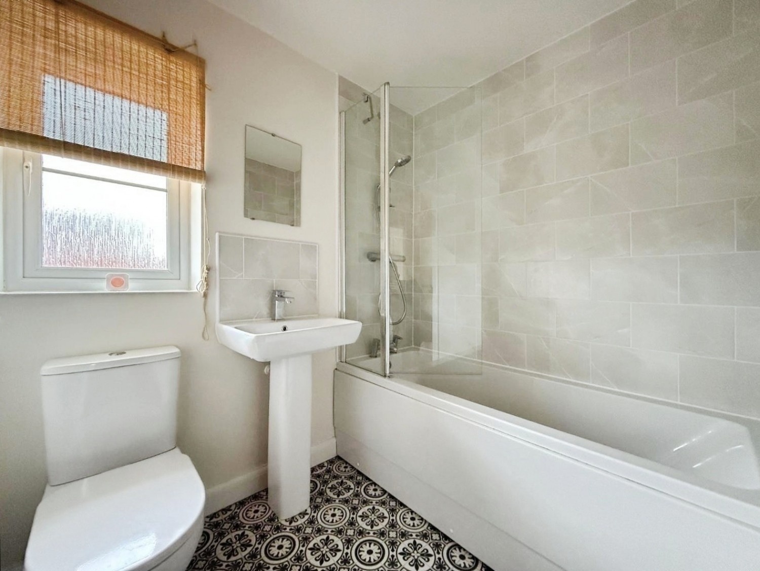 Artemus Silvey Close, Great Oldbury, Stonehouse