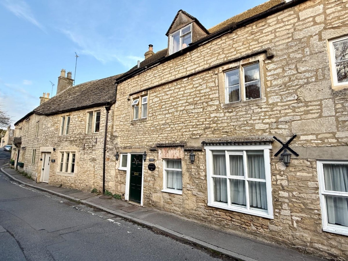High Street, Bisley, Stroud