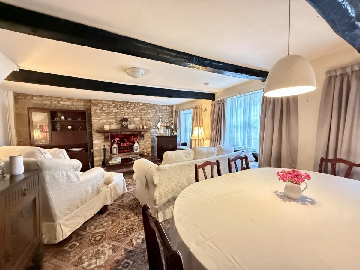 High Street, Bisley, Stroud