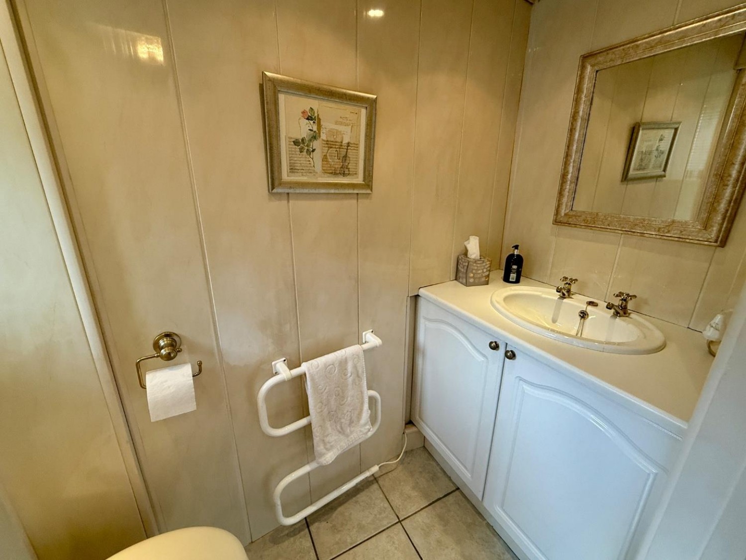 High Street, Bisley, Stroud