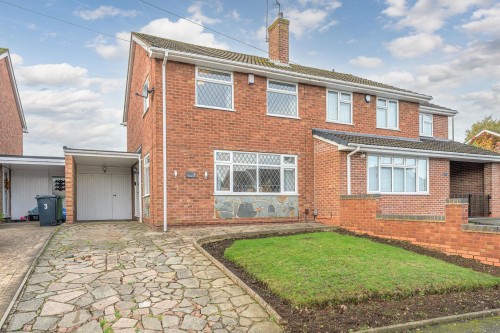 Arundel Road, Stourbridge, DY8 5EG