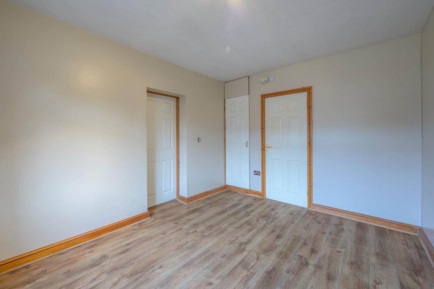 Essex Avenue, Kingswinford, DY6 9RH