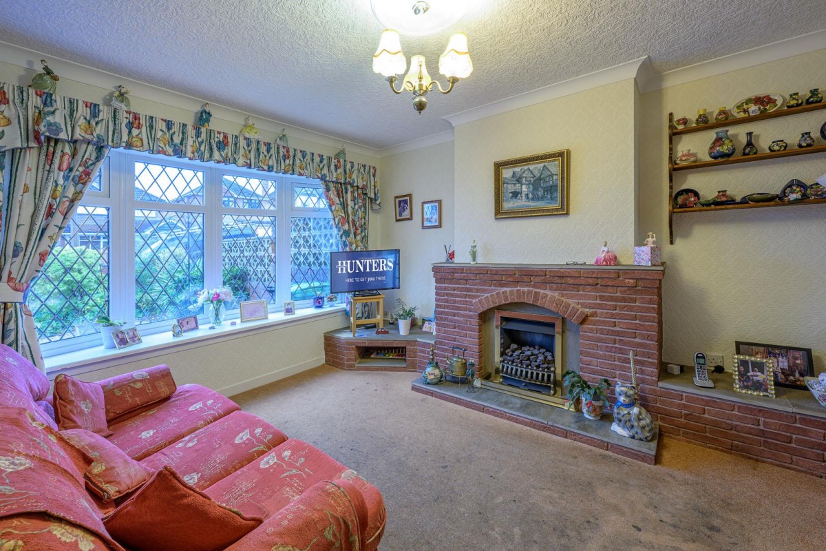 The Knoll, Kingswinford, DY6 8JT