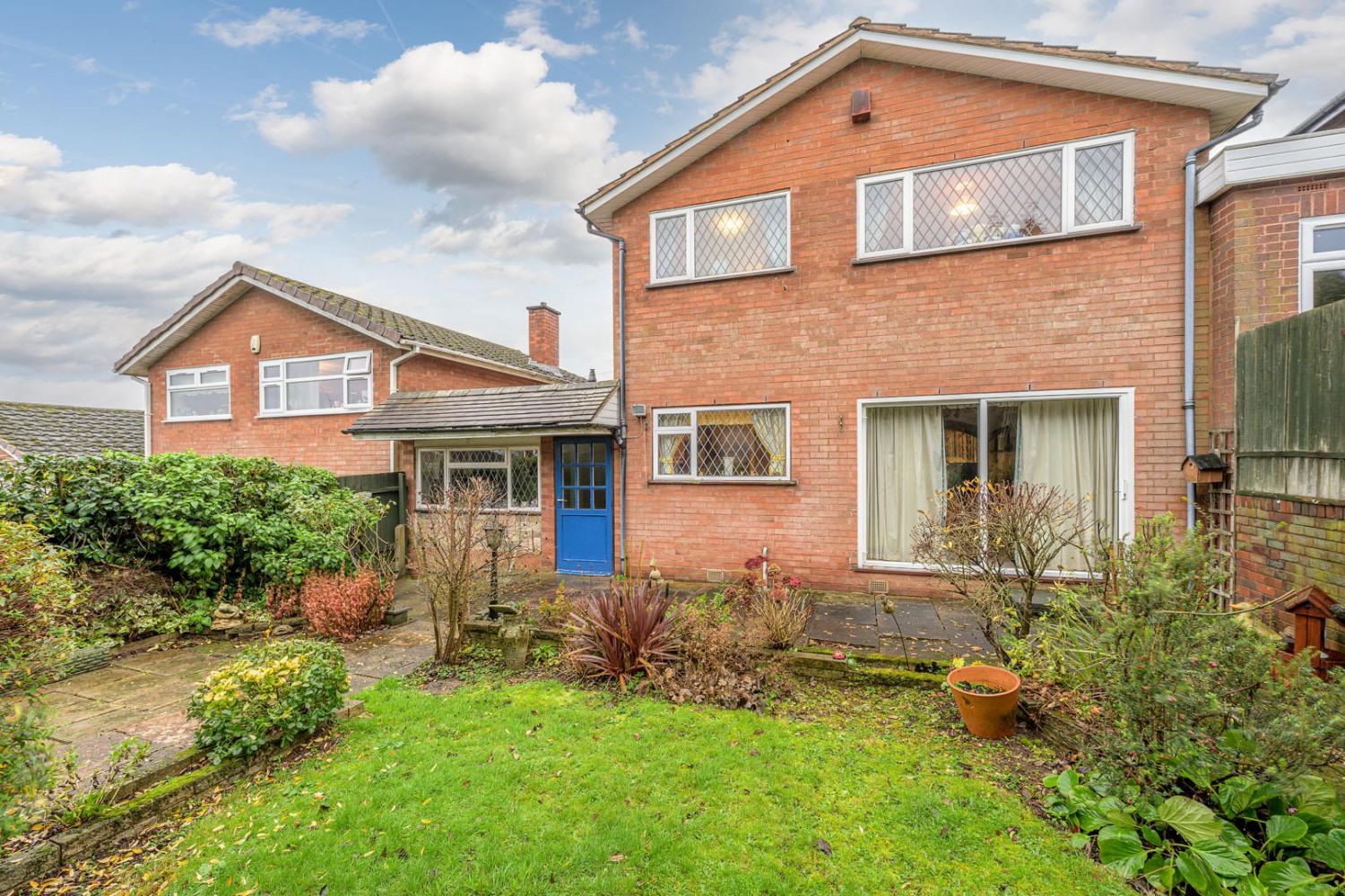 The Knoll, Kingswinford, DY6 8JT