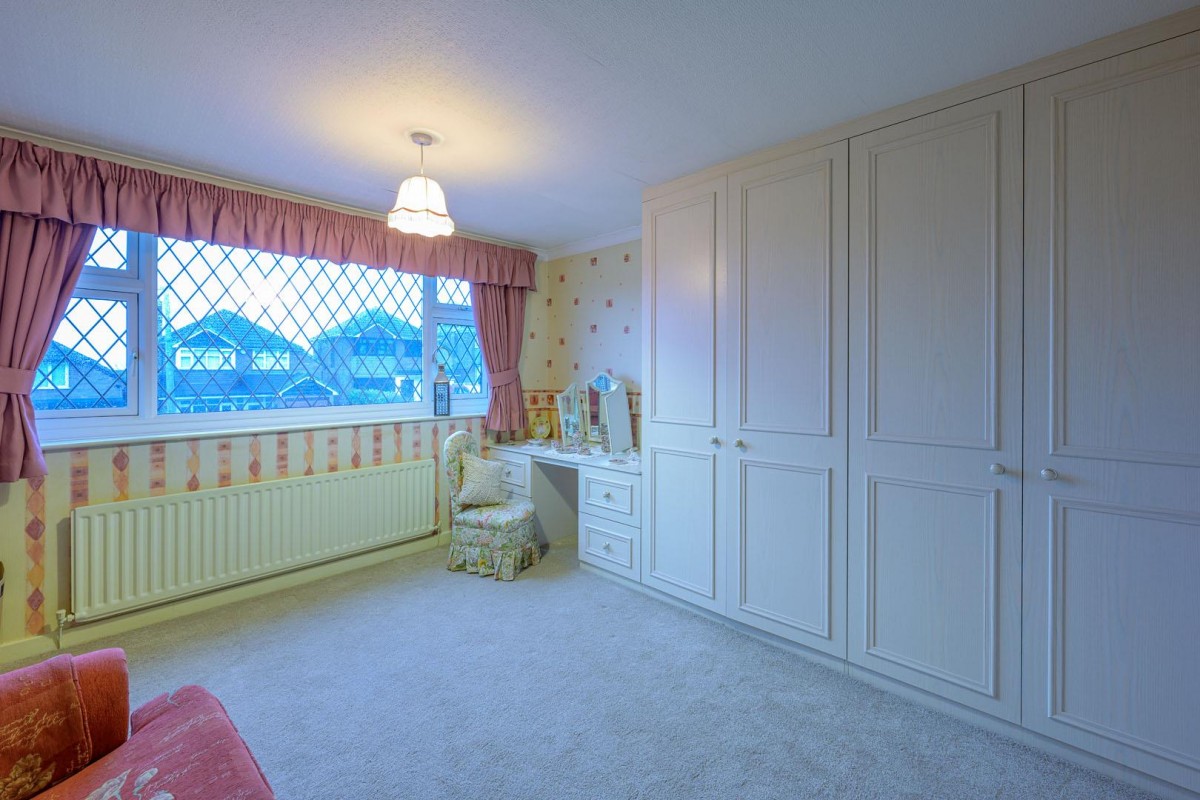 The Knoll, Kingswinford, DY6 8JT