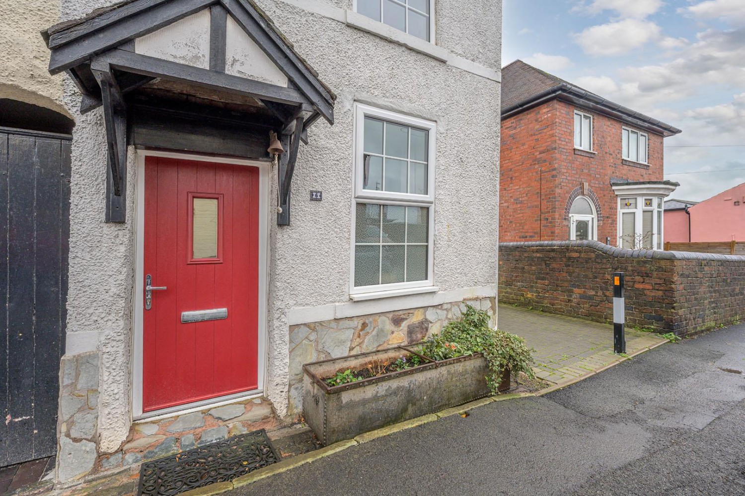 Hall Street, Oldswinford, Stourbridge, DY8 2JE