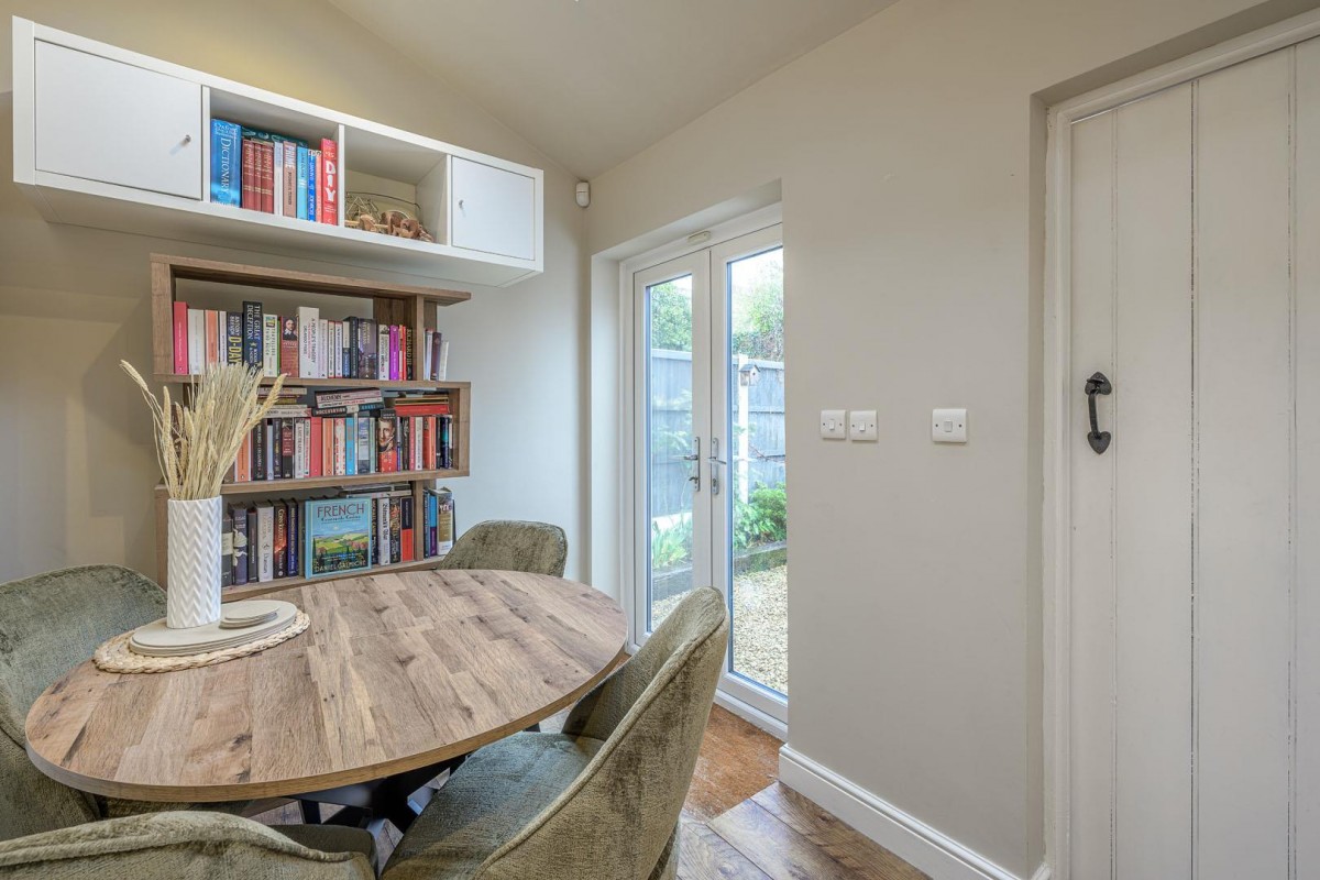 Hall Street, Oldswinford, Stourbridge, DY8 2JE