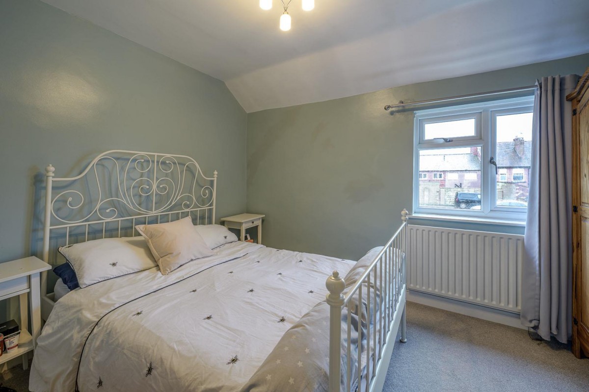 Hall Street, Oldswinford, Stourbridge, DY8 2JE