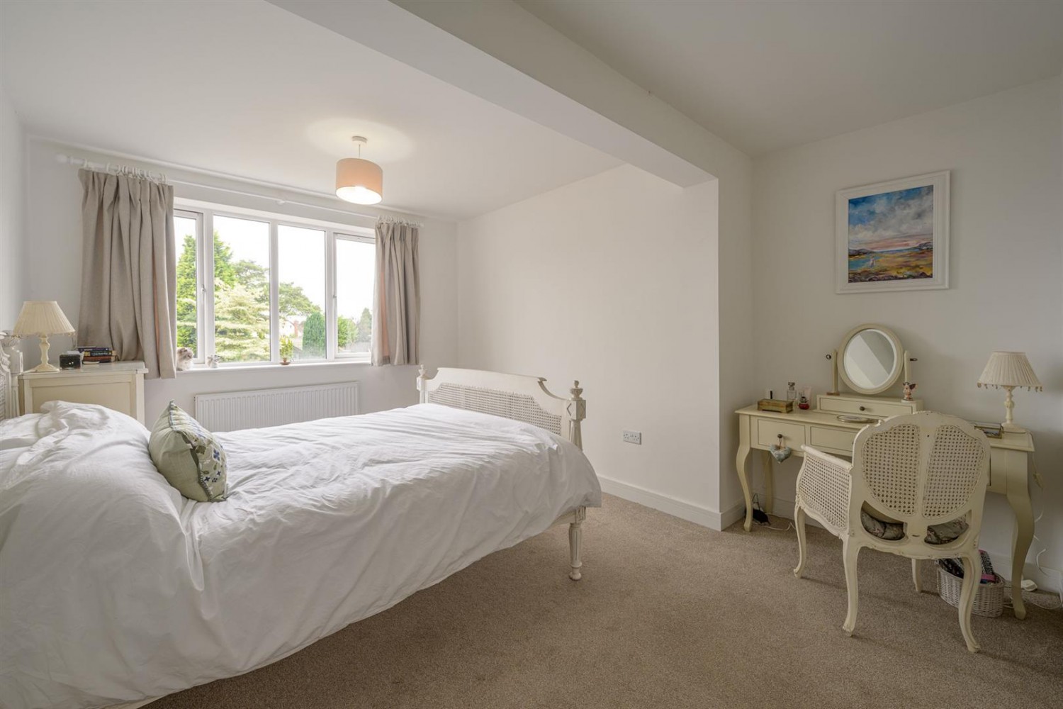 Wolverhampton Road, Kingswinford, DY6 7HY