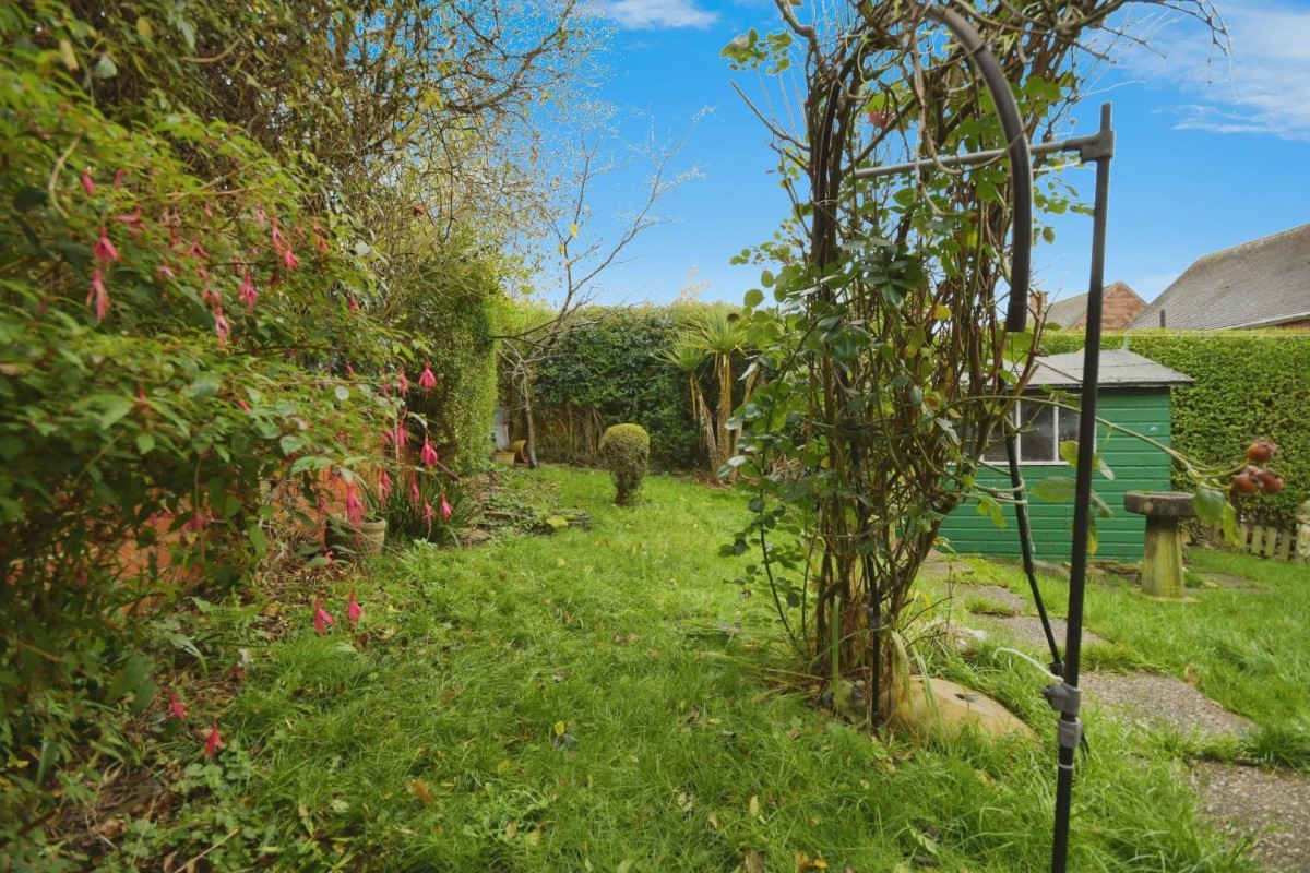 Dade Avenue, Inkersall, Chesterfield, S43 3SQ