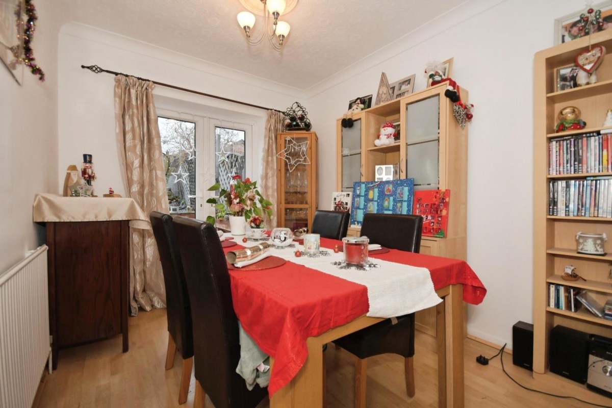 Davids Drive, Wingerworth, Chesterfield, S42 6TT