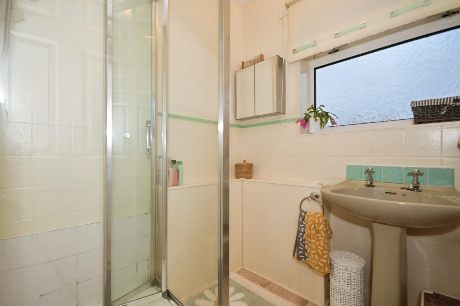 Ladybower Lane, Staveley, Chesterfield, S43 3RD