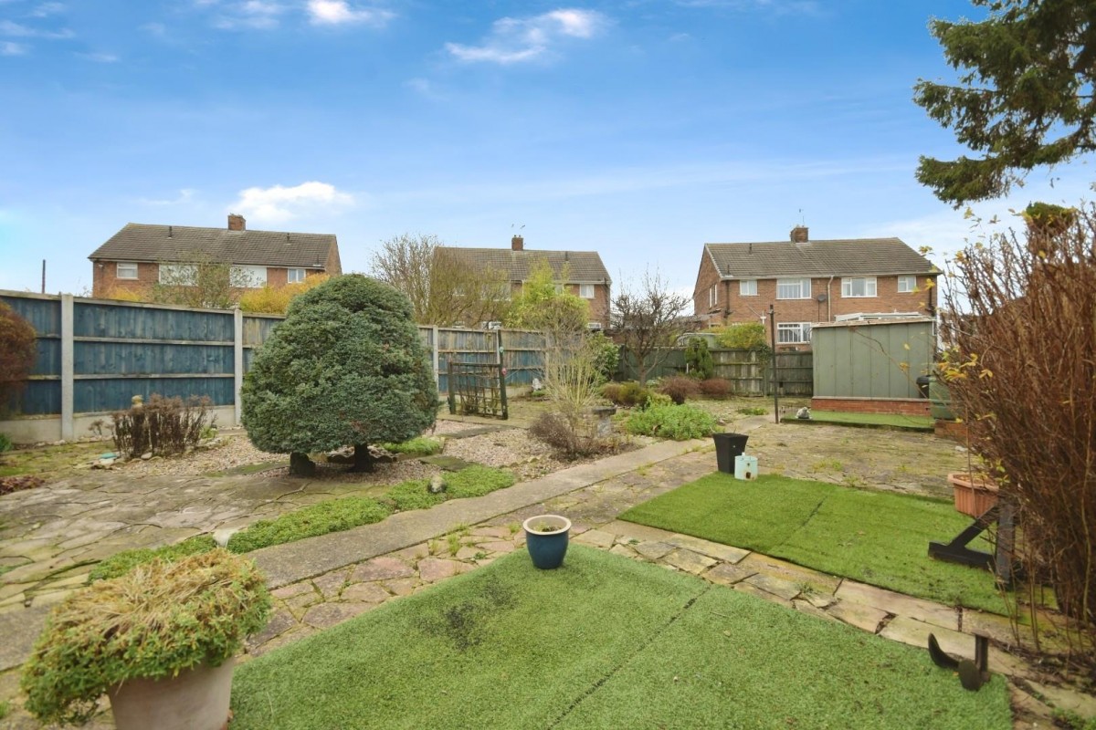 Ladybower Lane, Staveley, Chesterfield, S43 3RD