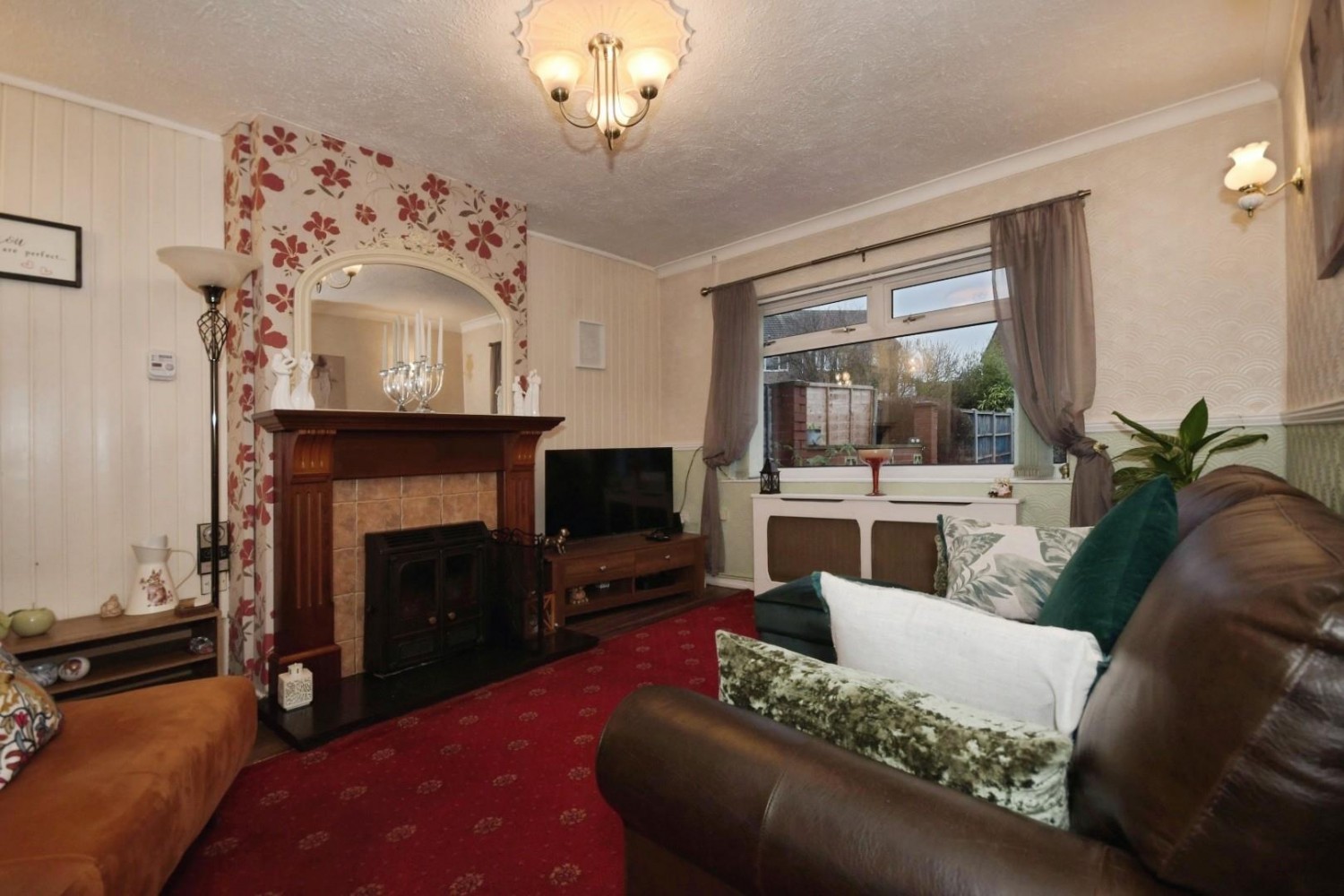 Ladybower Lane, Staveley, Chesterfield, S43 3RD