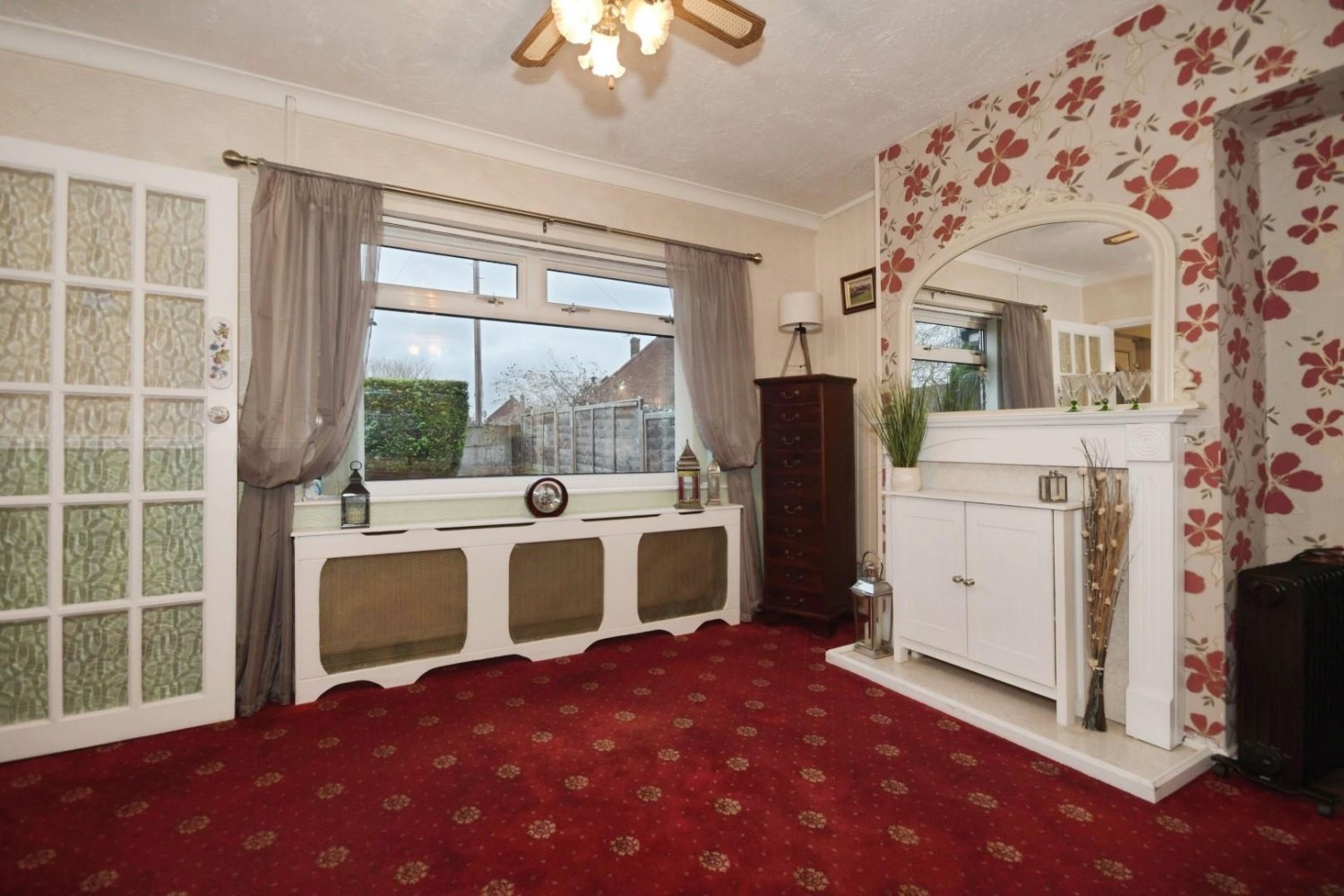 Ladybower Lane, Staveley, Chesterfield, S43 3RD