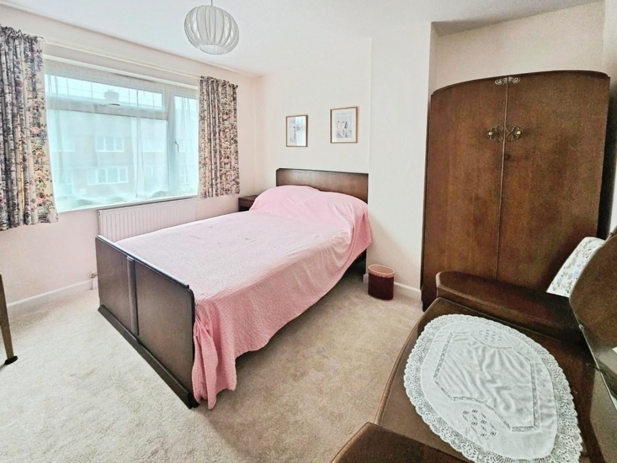 Leaze Close, Berkeley