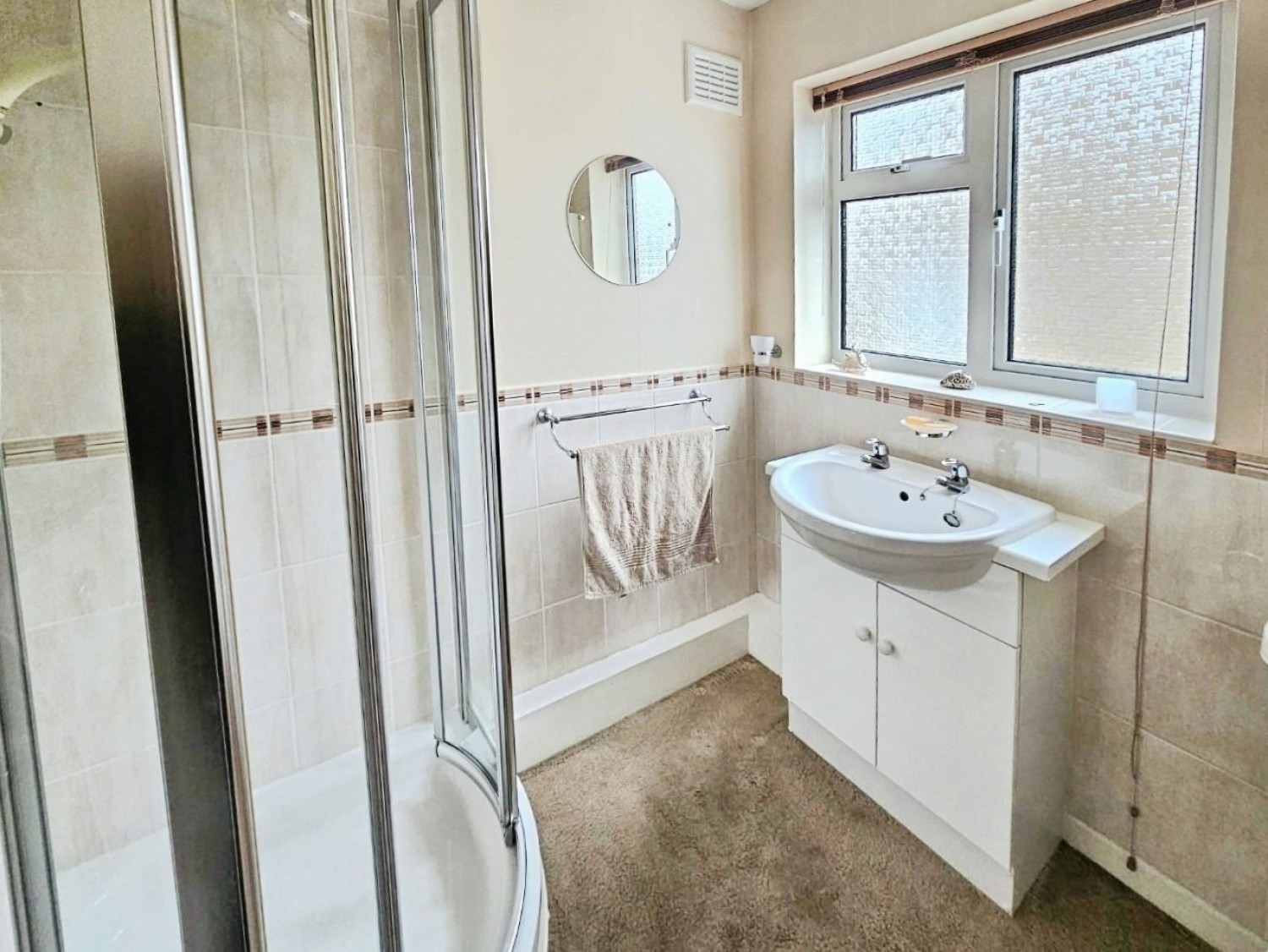 Leaze Close, Berkeley