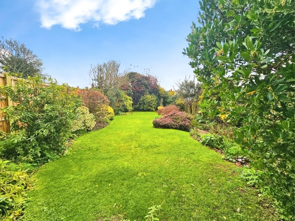 Leaze Close, Berkeley