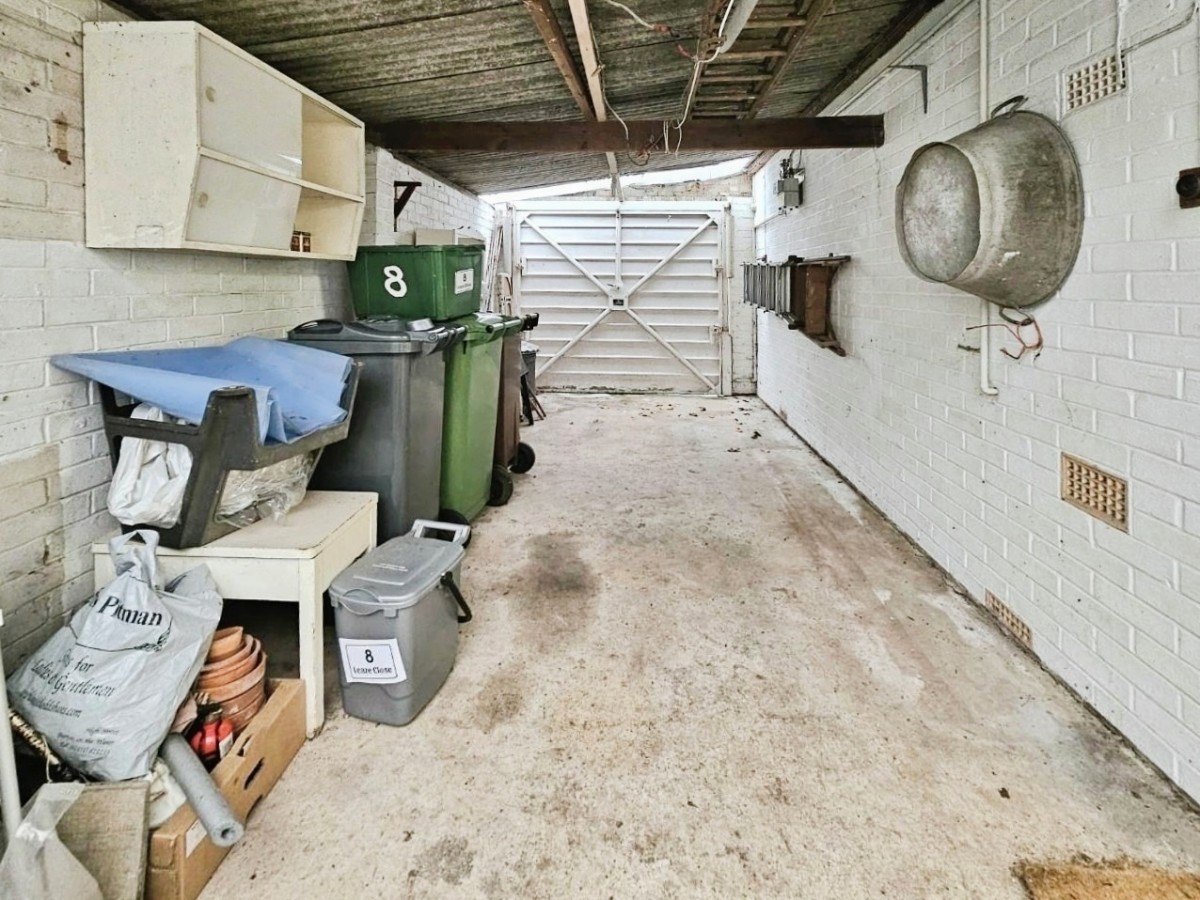 Leaze Close, Berkeley