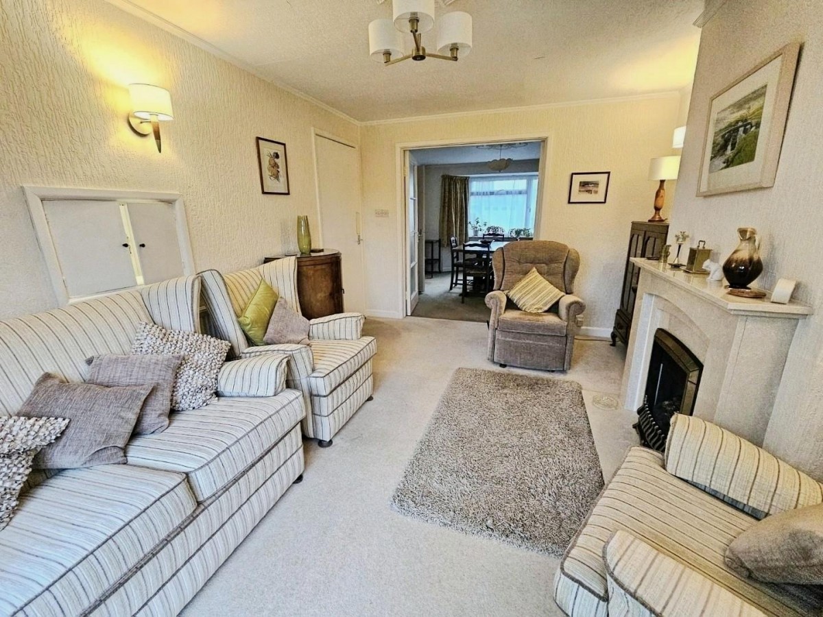 Leaze Close, Berkeley