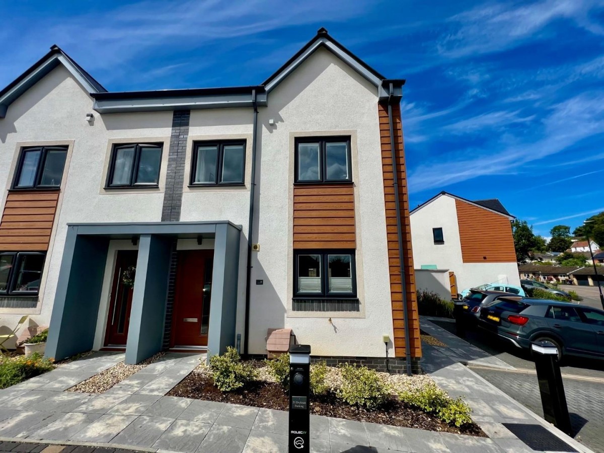 Dryleaze Court, Wotton-Under-Edge