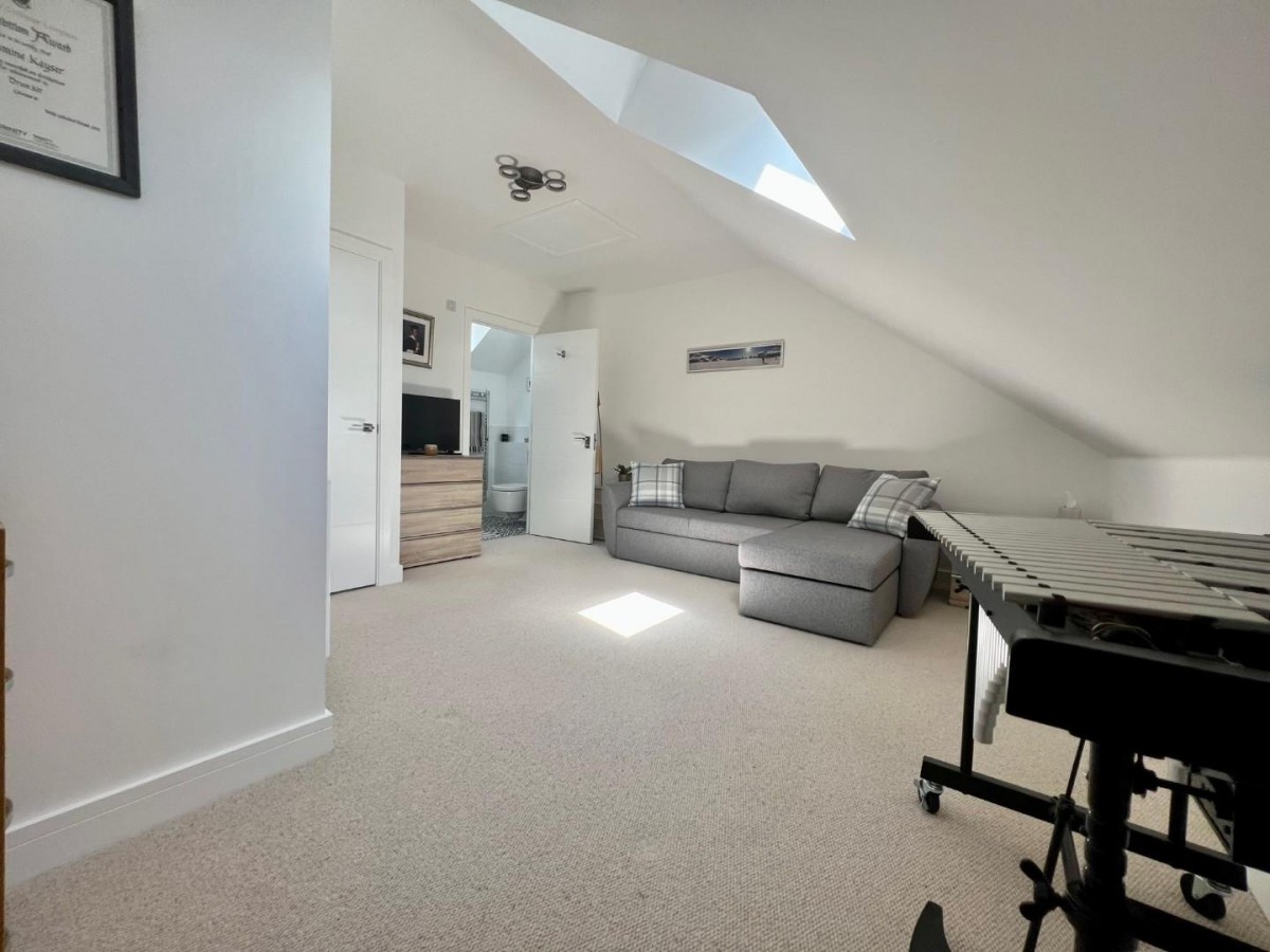 Dryleaze Court, Wotton-Under-Edge