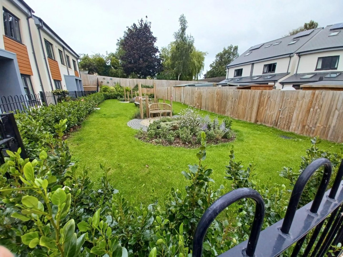 Dryleaze Court, Wotton-Under-Edge