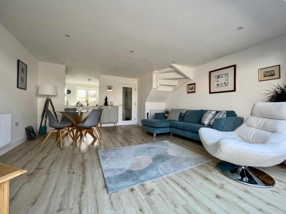 Dryleaze Court, Wotton-Under-Edge