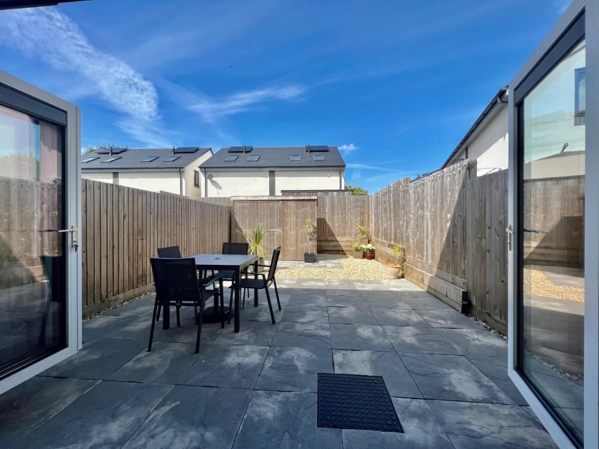 Dryleaze Court, Wotton-Under-Edge