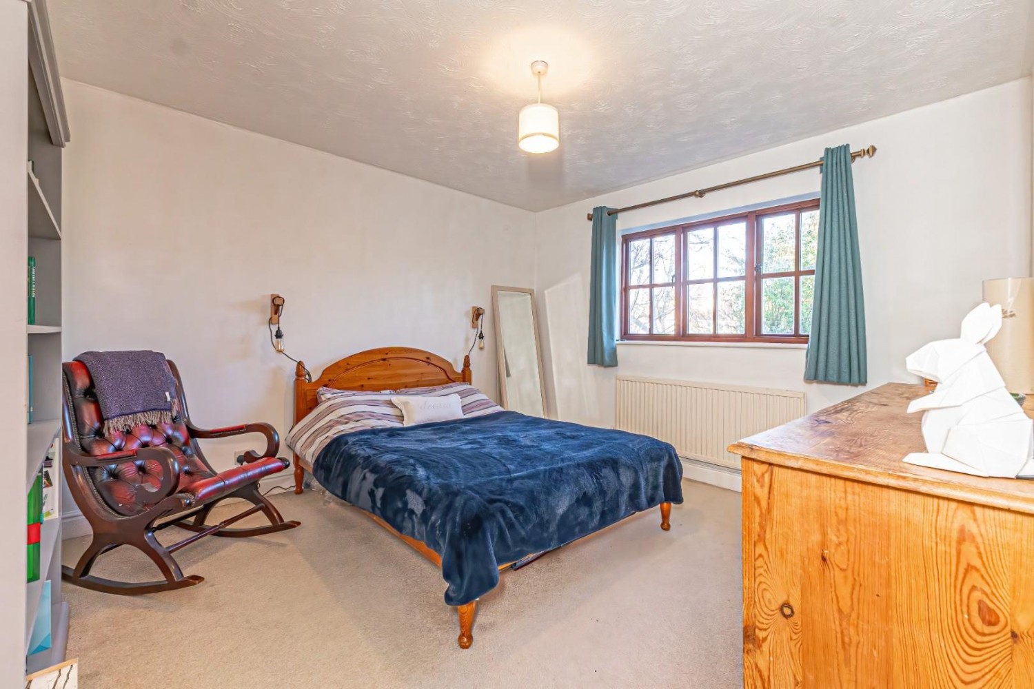 High Street, Eaton Bray