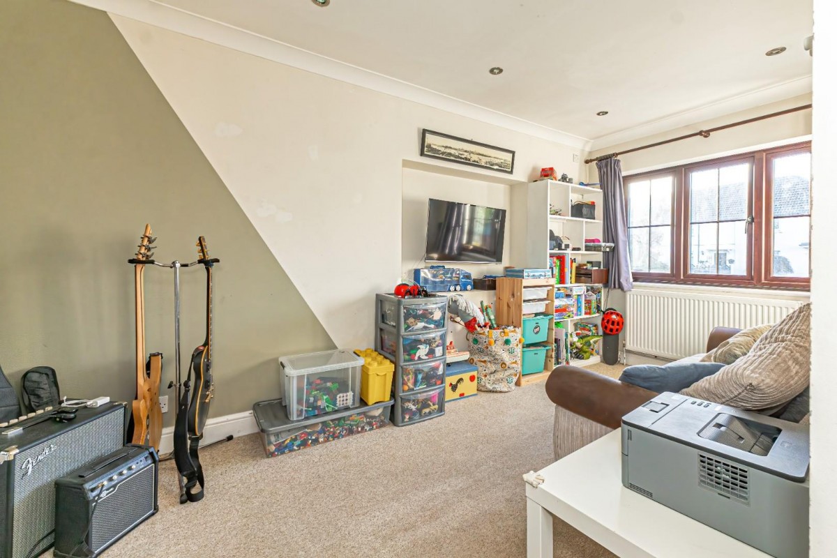 High Street, Eaton Bray