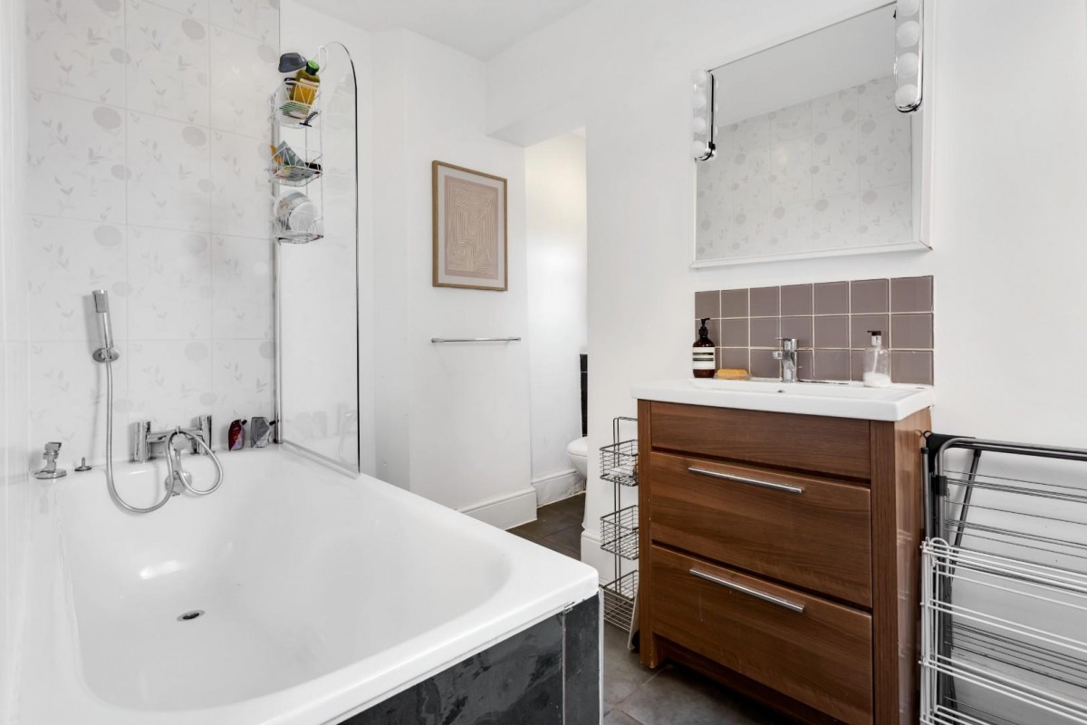 Prince George Road, London, N16