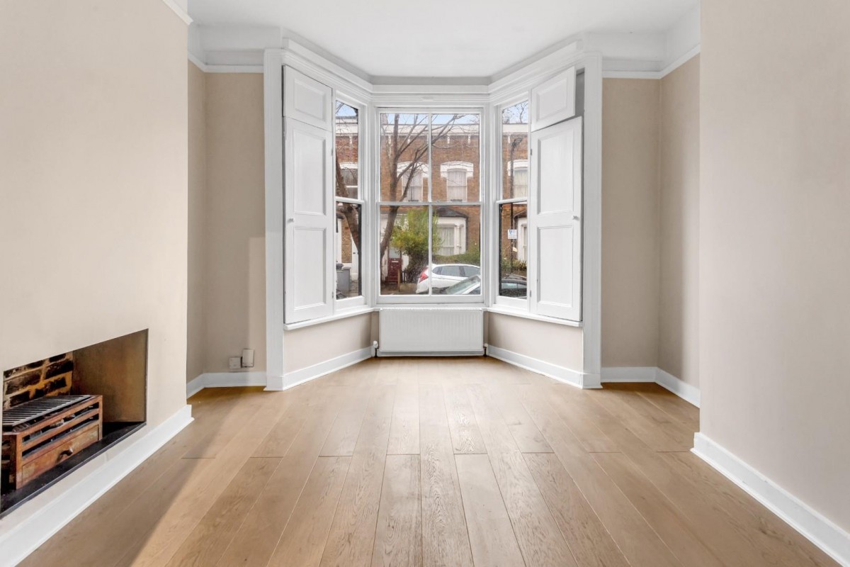 Foulden Road, London, N16