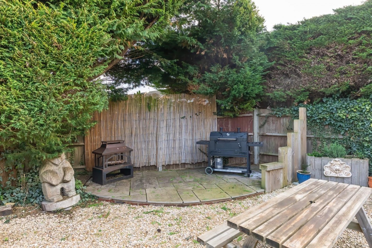 Crispin Field, Pitstone