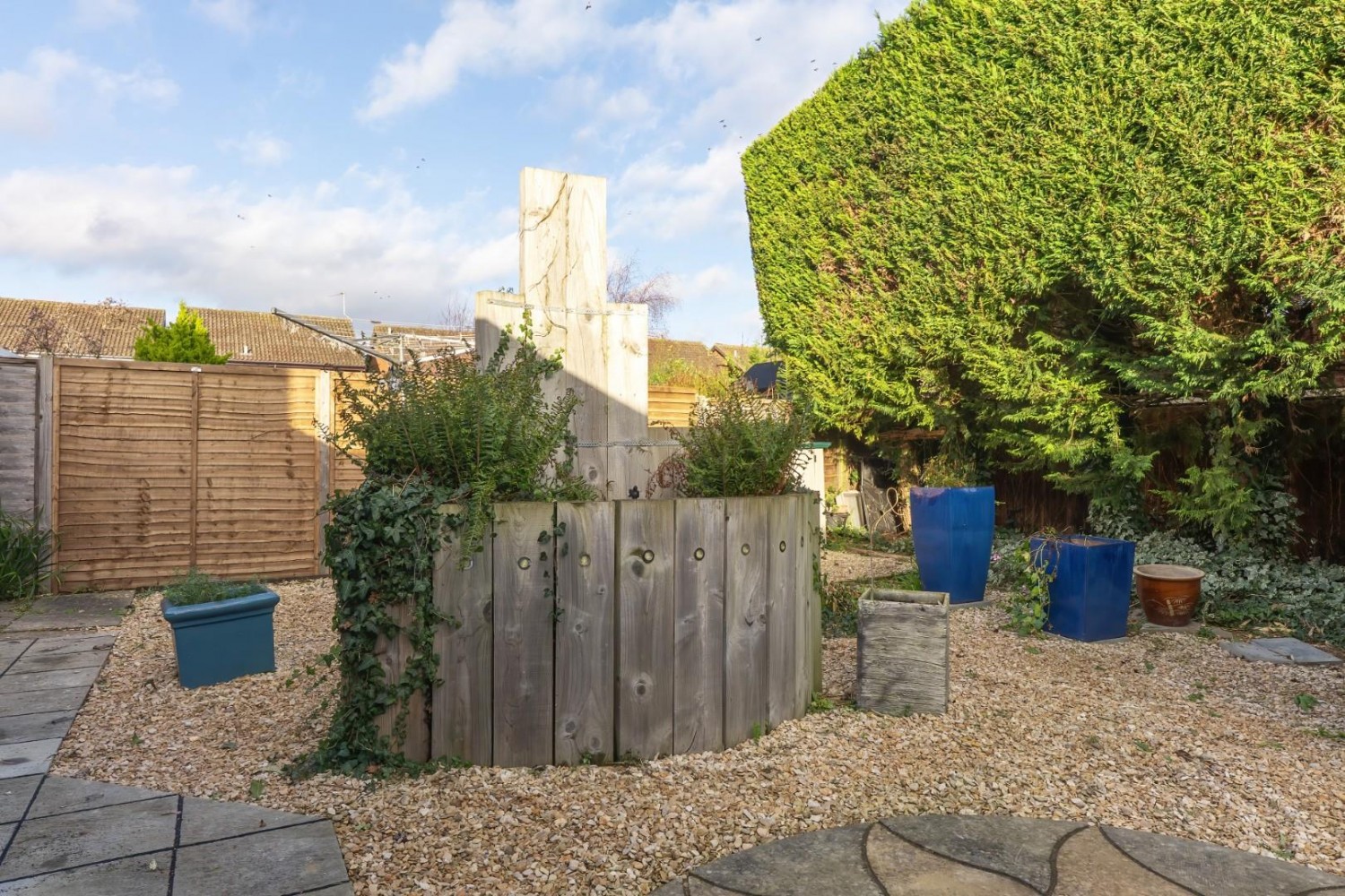 Crispin Field, Pitstone