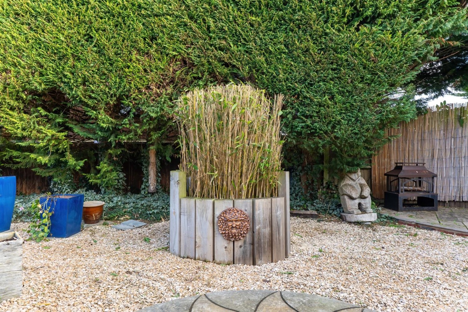 Crispin Field, Pitstone