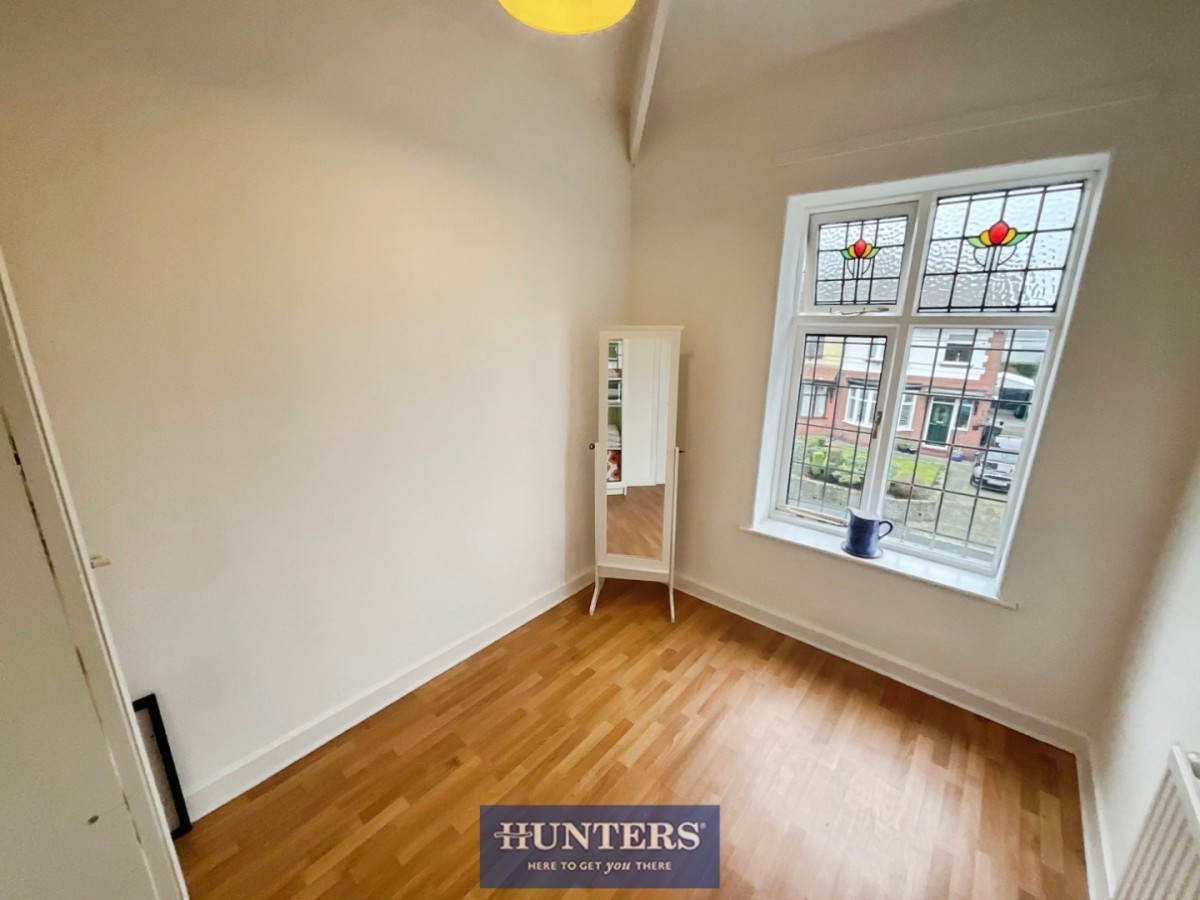 Neal Avenue, Ashton-Under-Lyne