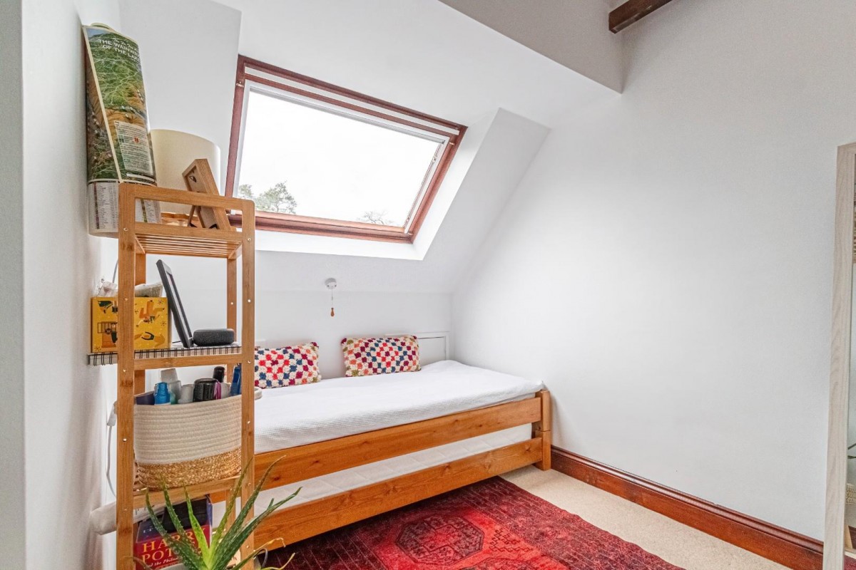 Mentmore Court, Howell Hill Close, Mentmore