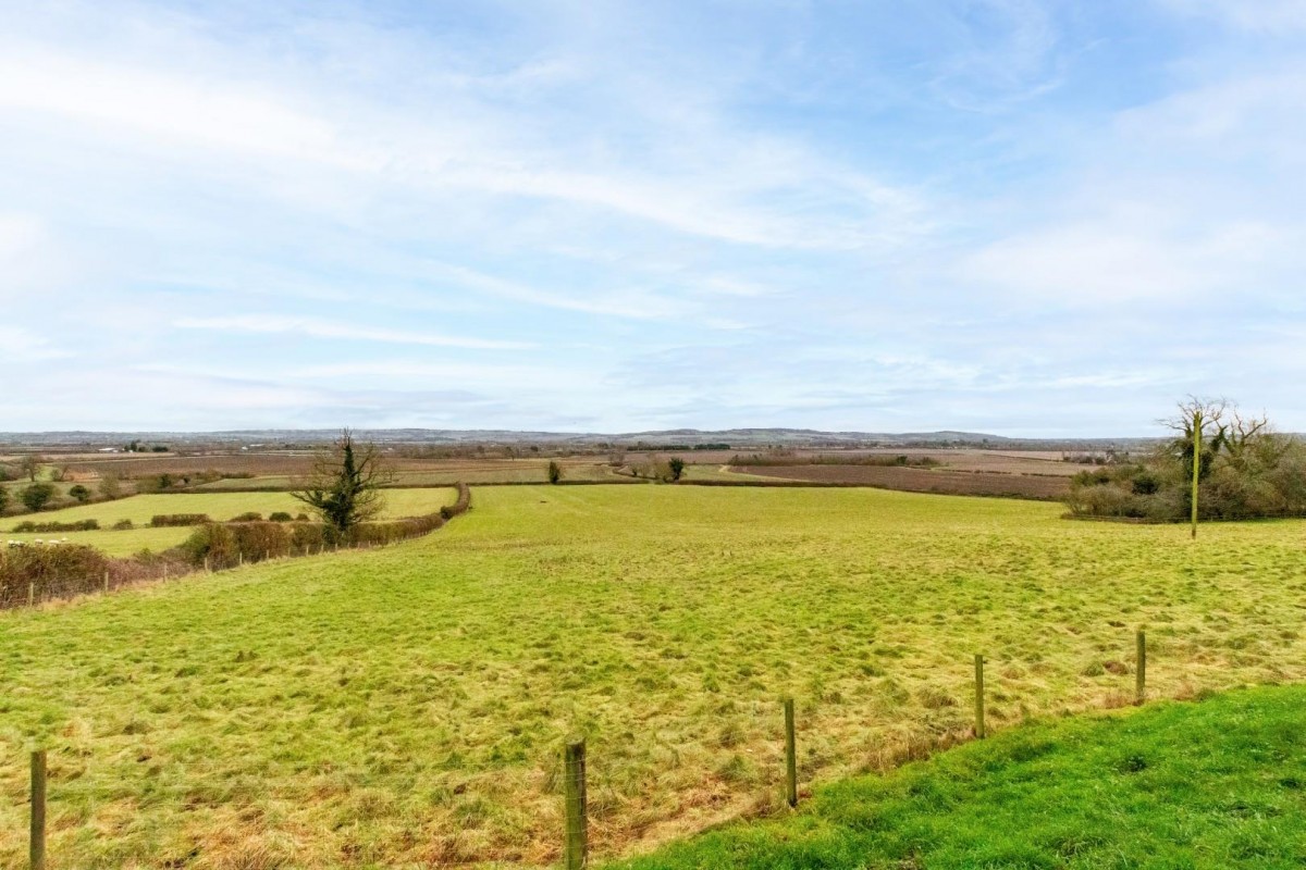 Mentmore Court, Howell Hill Close, Mentmore