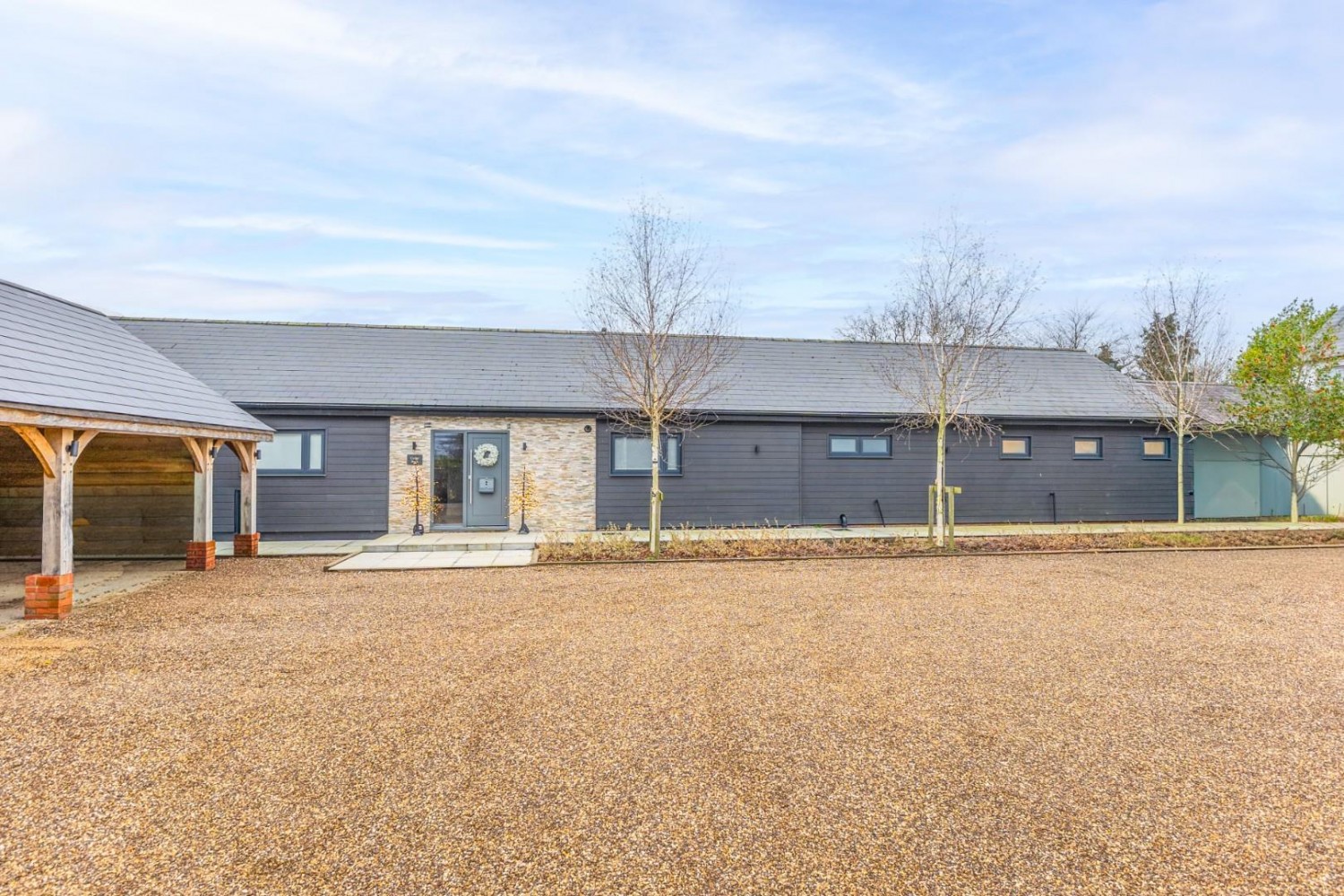 Cedar Barn, Hollingdon