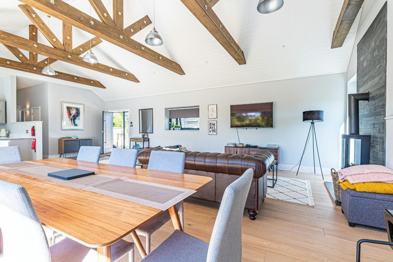 Cedar Barn, Hollingdon
