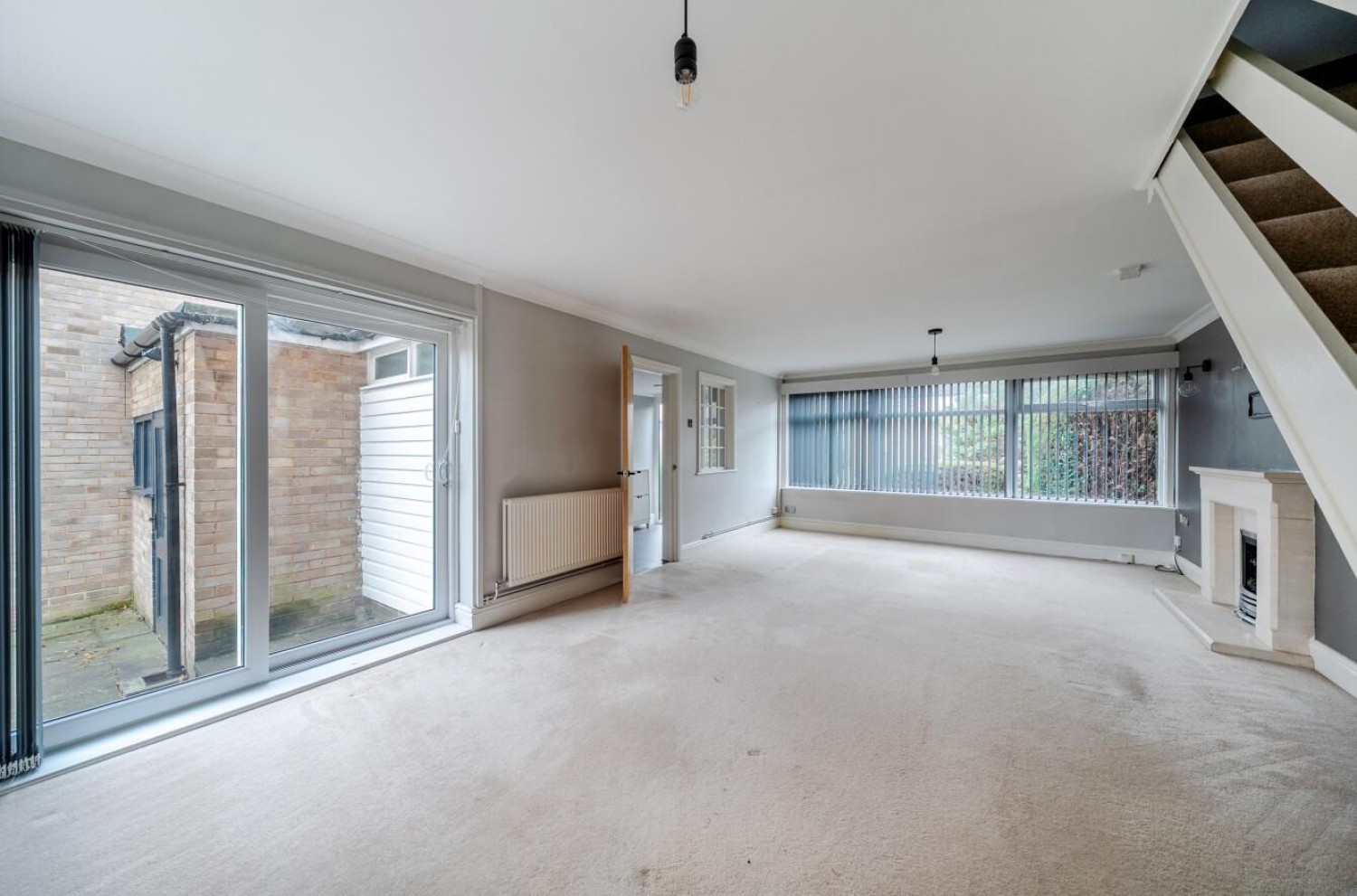 West End Lane, Horsforth, LS18