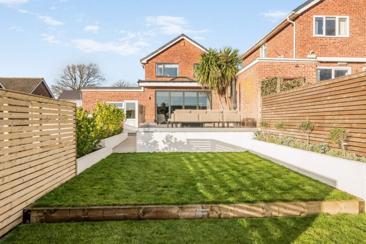 Blackwood Gardens, Cookridge, LS16