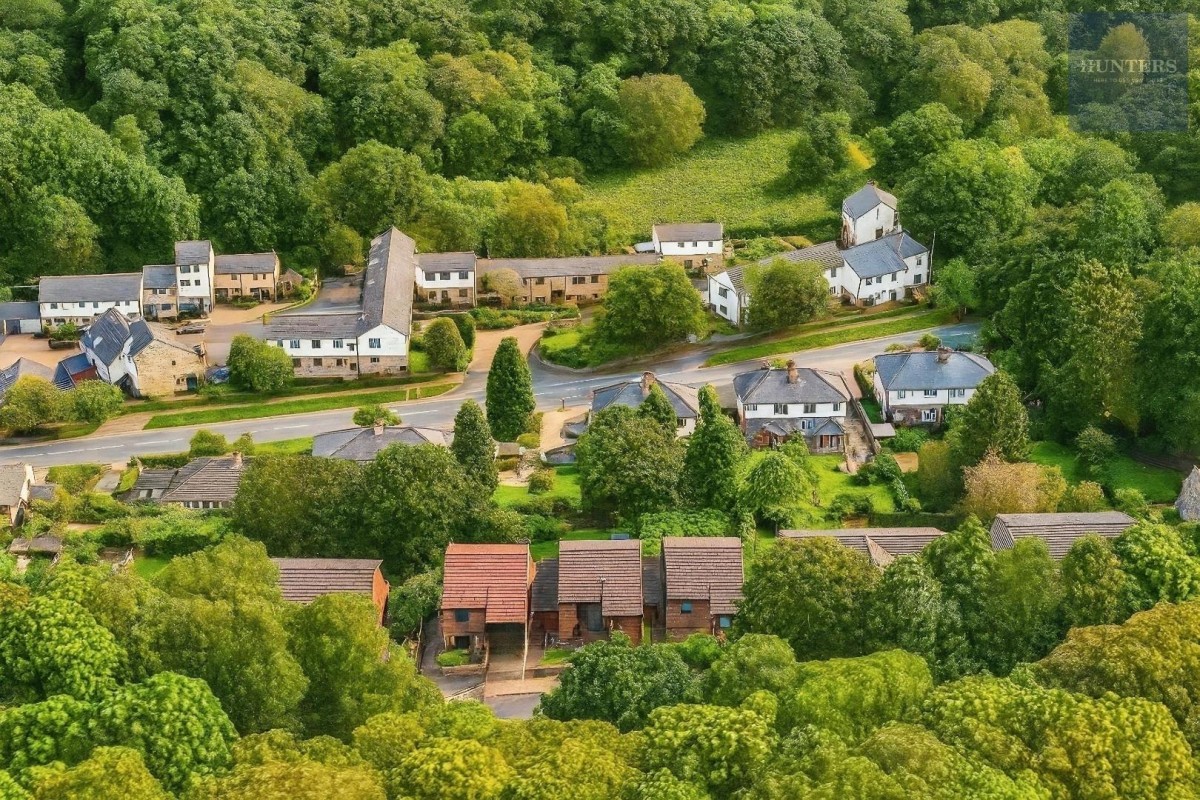 Swinnow Lane, Bramley, LS13