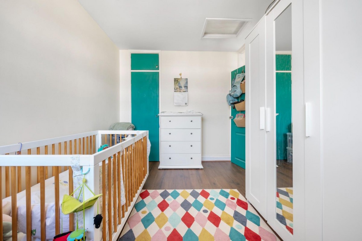 Tottenham Road, London, N1