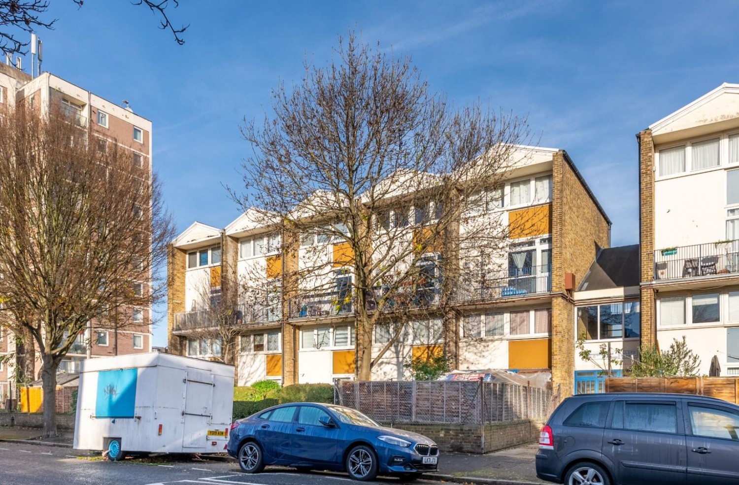 Tottenham Road, London, N1