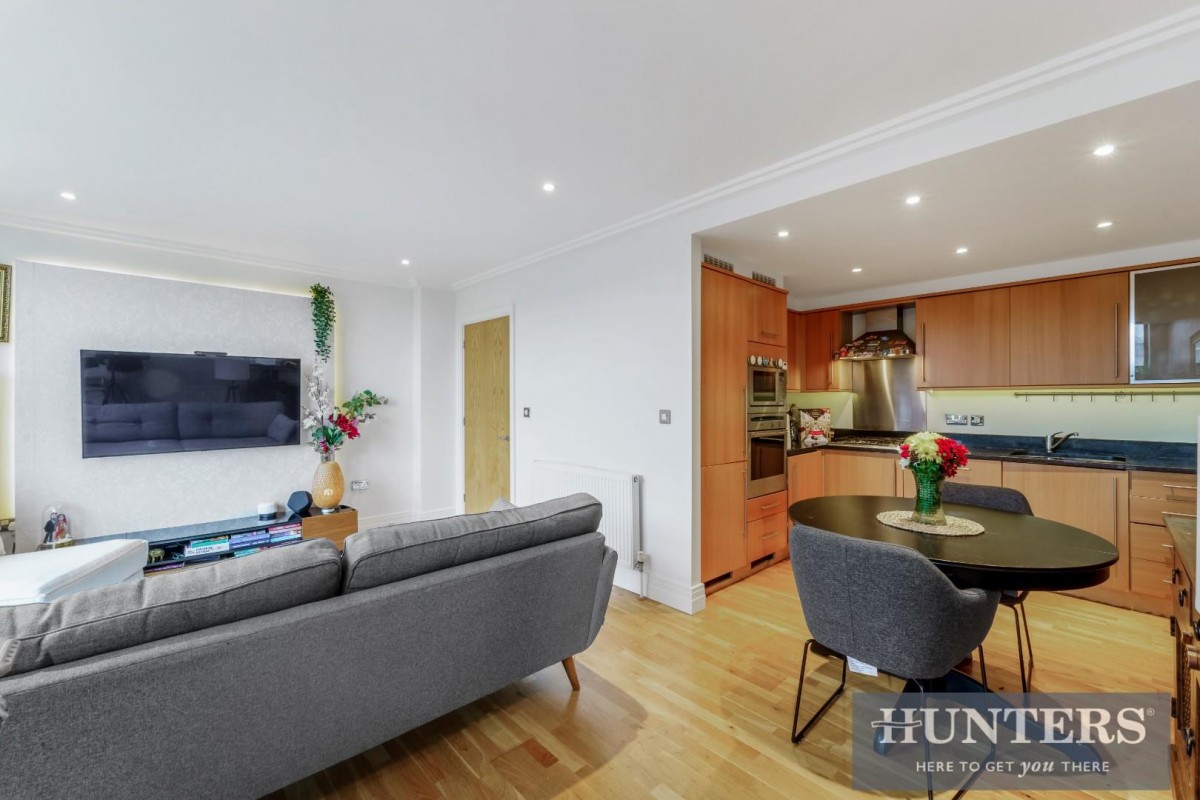 Town Meadow, Brentford