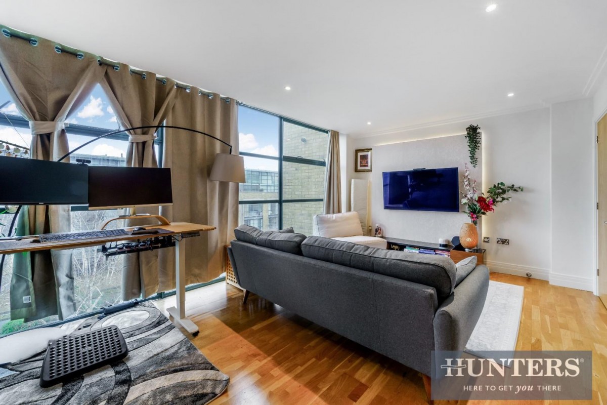 Town Meadow, Brentford